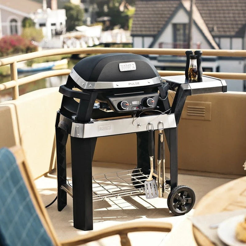 PULSE 2000 ELECTRIC GRILL WITH CART